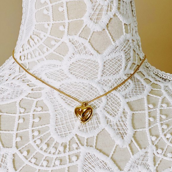 Dior Necklace - Picture 1 of 16